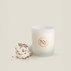 Lavender icescream świeca.jpg